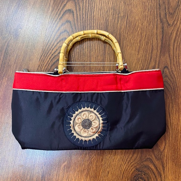 Handbags - 🌹 Fibonacci Sun Embroidery Black & Red Satin Handbag with Bamboo Handles 🌹 NWT